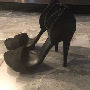 Tory Burch sandals 👡